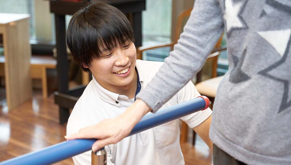 身体的能力低下を予防し、自立支援を行う仕事